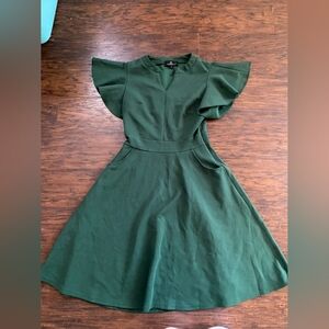 Charlotte Russe Dark Green Flutter-Sleeve Midi Dress